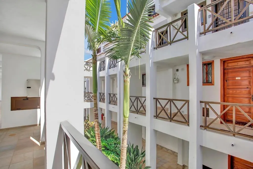 Robert Apartment Playa De Las Americas  Playa de las Américas